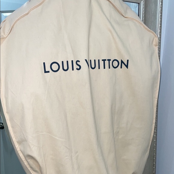 LOUIS VUITTON MONOGRAM ACCENT PADDED JACKET SOLD OUT - Picture 3 of 16